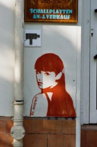 Så spännande med sohu-shop.se/shop/fototapeter-363s1.html